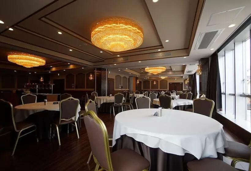 ホテル New Palace