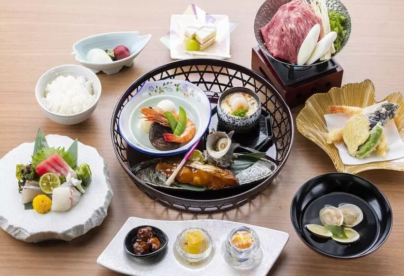 ホテル New Palace