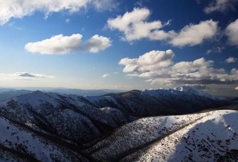 ホテル The Harrietville Snowline