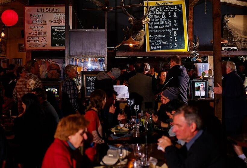ホテル The Harrietville Snowline