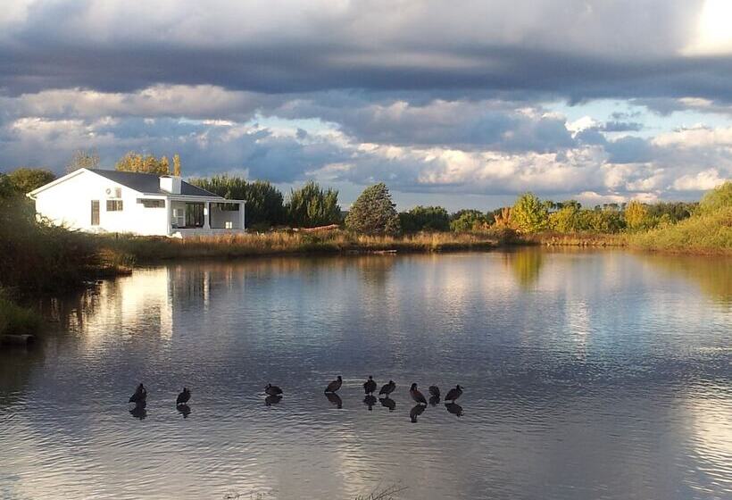 ベッドアンドブレックファースト La Riviera Guesthouse