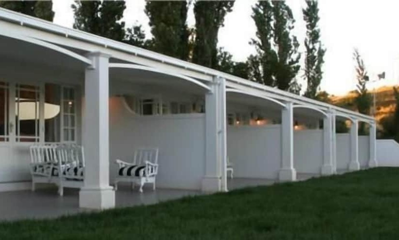 ベッドアンドブレックファースト La Riviera Guesthouse