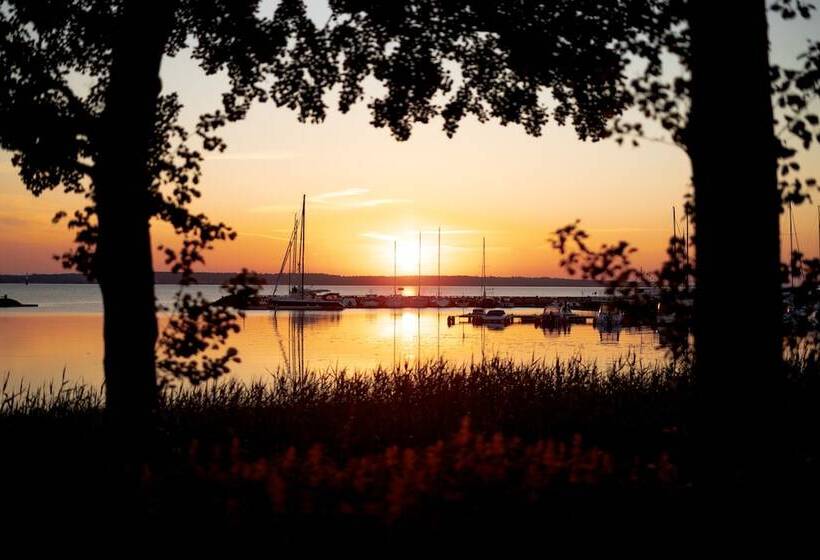 צימר Mormors Pensionat Strandhagen