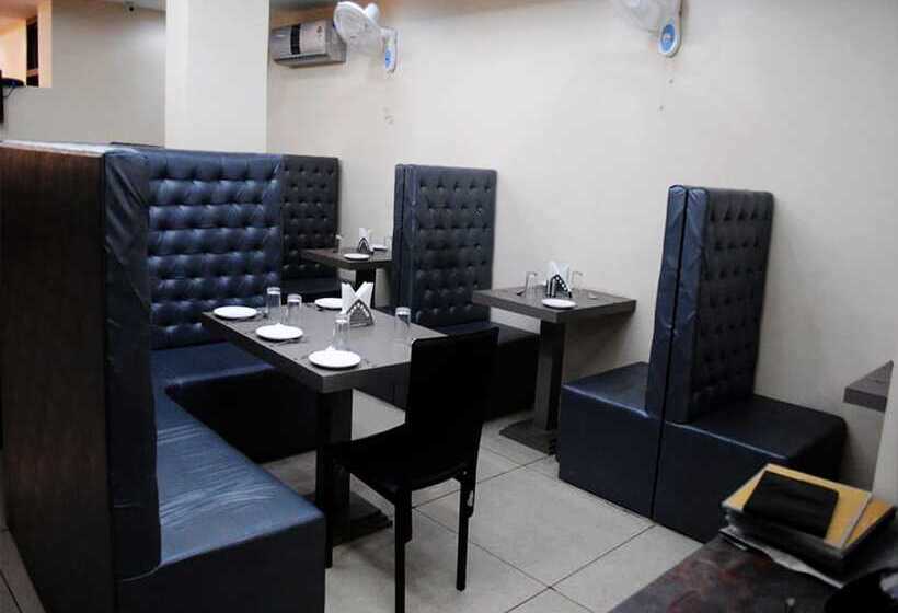 Deep Hotel & Restaurant