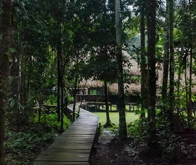 ホテル Jamu Lodge