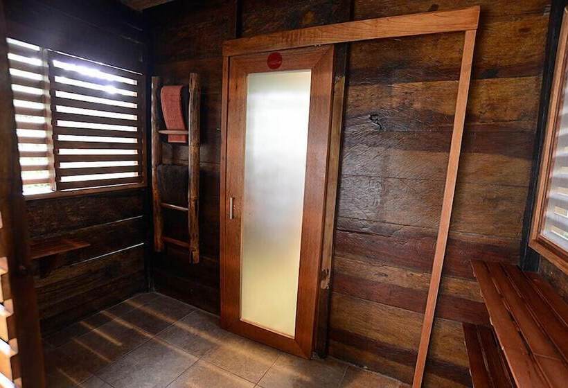 בית מלון כפרי Jamu Lodge