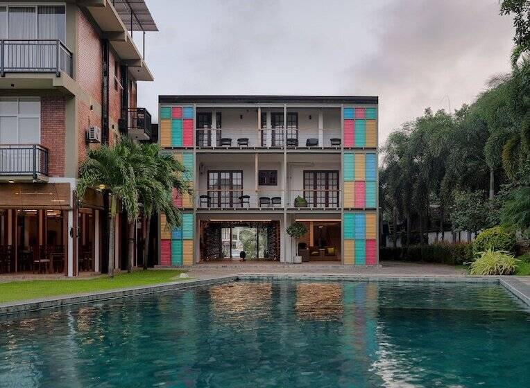 فندق Mapakada Village