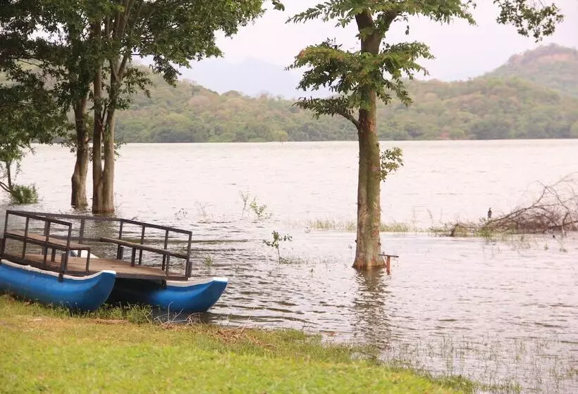 ホテル Mapakada Village