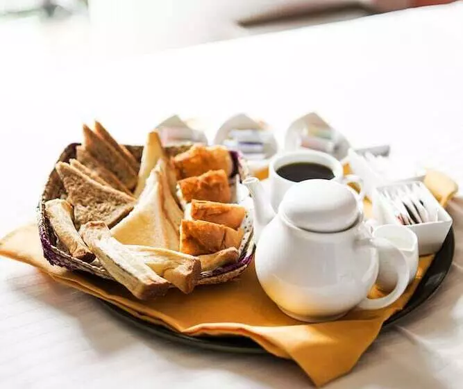 ホテル Mapakada Village