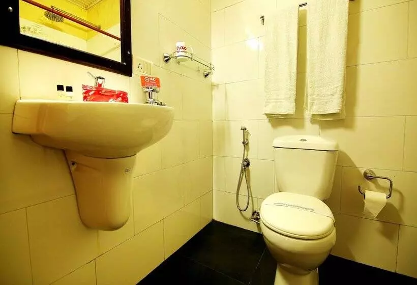 Hotel Sn Sujatha Inn