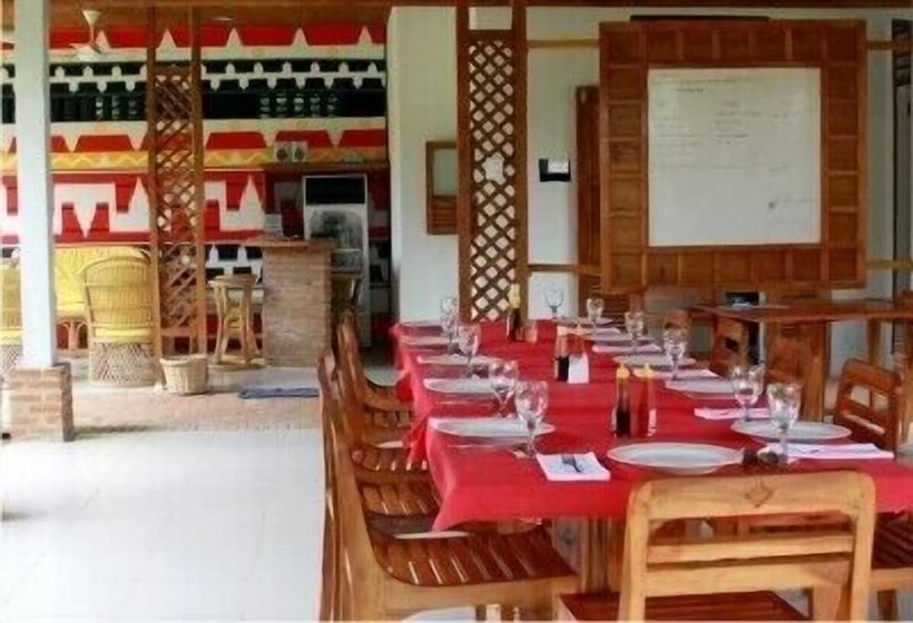 Otel The Satwa Elephant Ecolodge