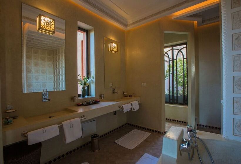 Pensión Palais Chahar Mahal