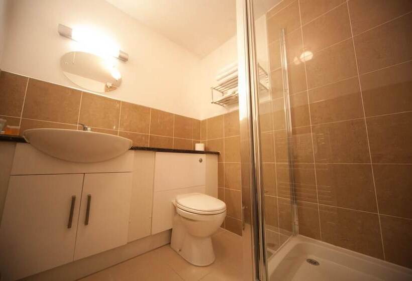 膳宿费 The Manor Guest House