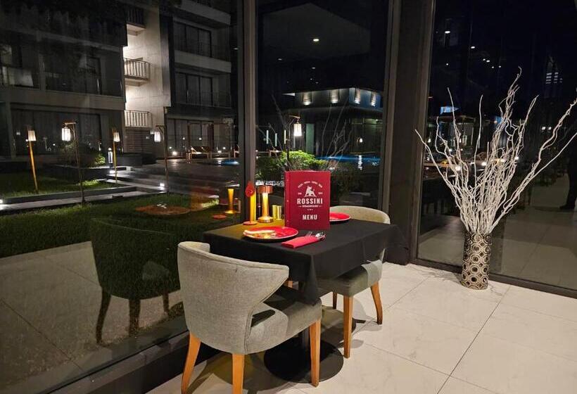 Serenity Hotel And Spa Kabinburi