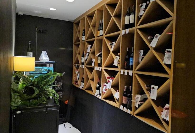 Serenity Hotel And Spa Kabinburi