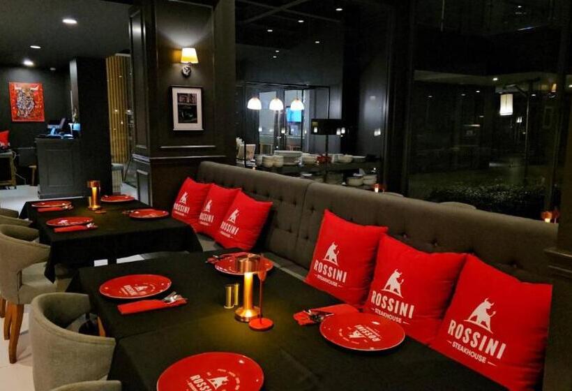 Serenity Hotel And Spa Kabinburi