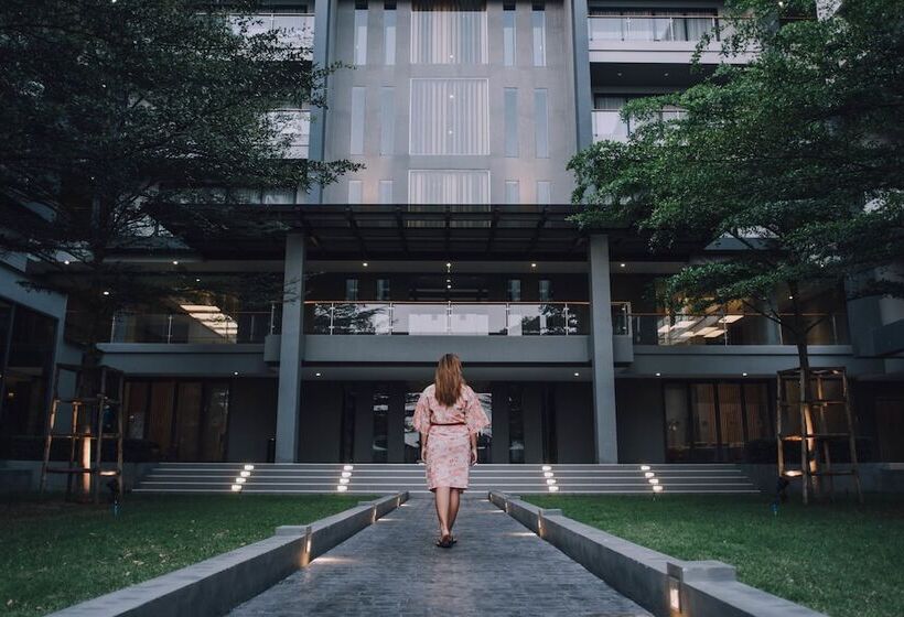 Serenity Hotel And Spa Kabinburi