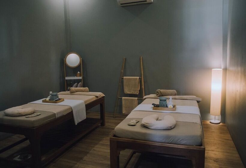 Serenity Hotel And Spa Kabinburi