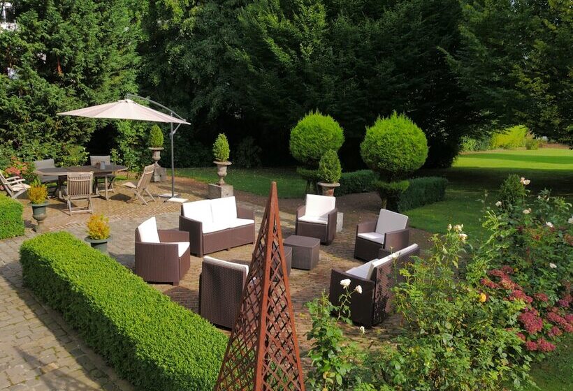 مبيت وإفطار Chambres D Hôtes Château De Courcelette