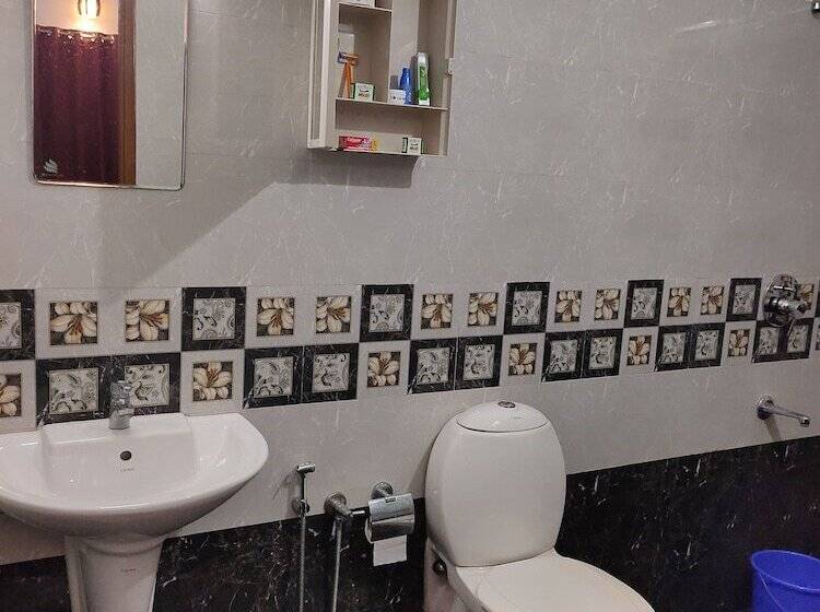 민박 Kuttickattil Gardens Homestay