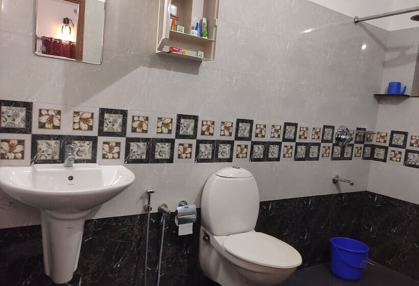 민박 Kuttickattil Gardens Homestay