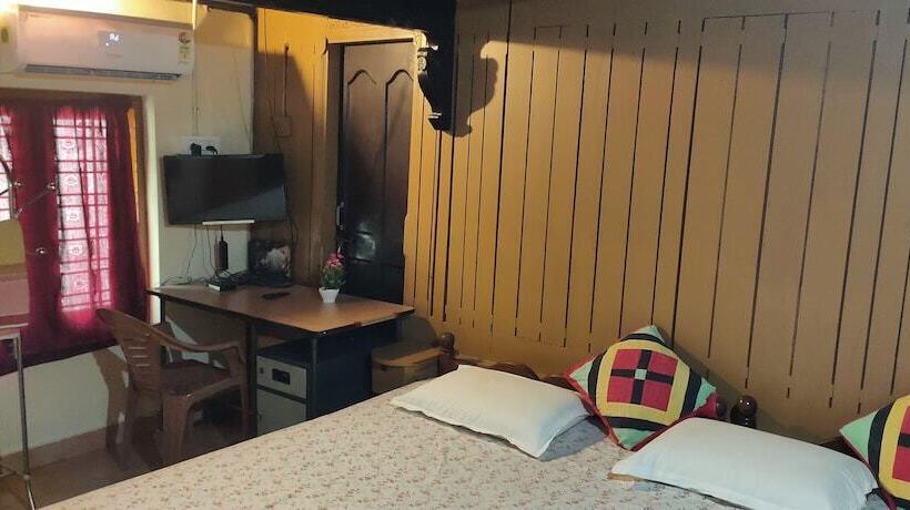 민박 Kuttickattil Gardens Homestay