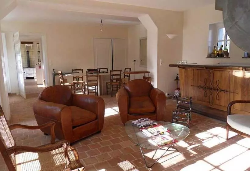 Aamiaismajoitus (B&B) La Ferme Des Isles