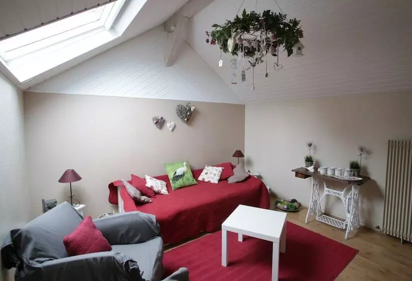 Aamiaismajoitus (B&B) La Rose Trémière