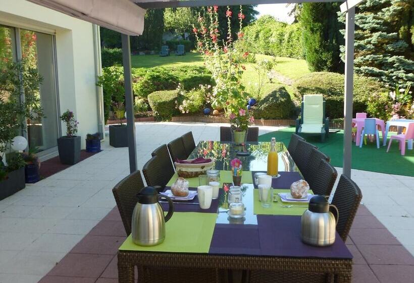 צימר La Rose Trémière