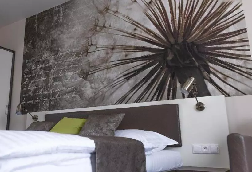 Főnix Apartman