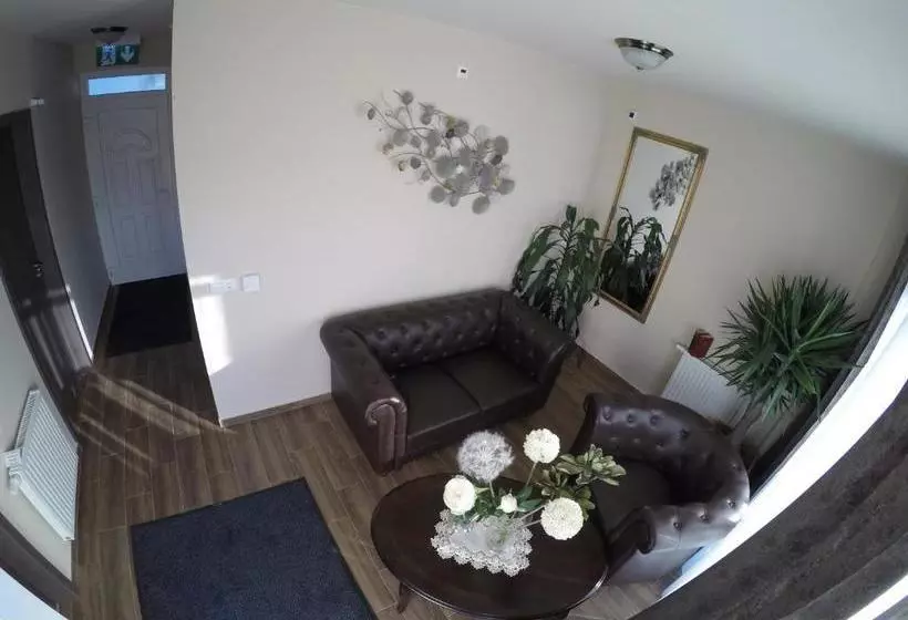 Főnix Apartman