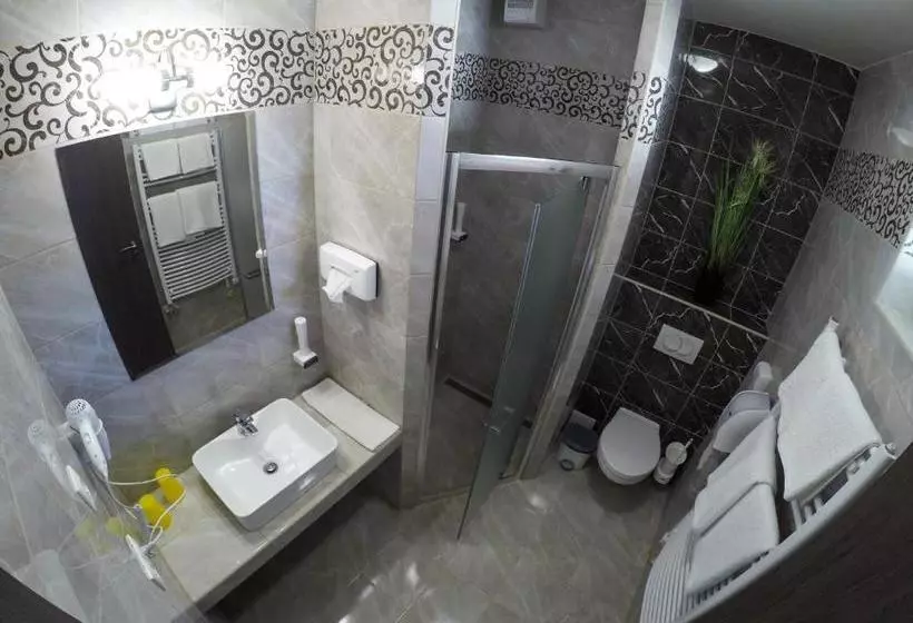 Főnix Apartman