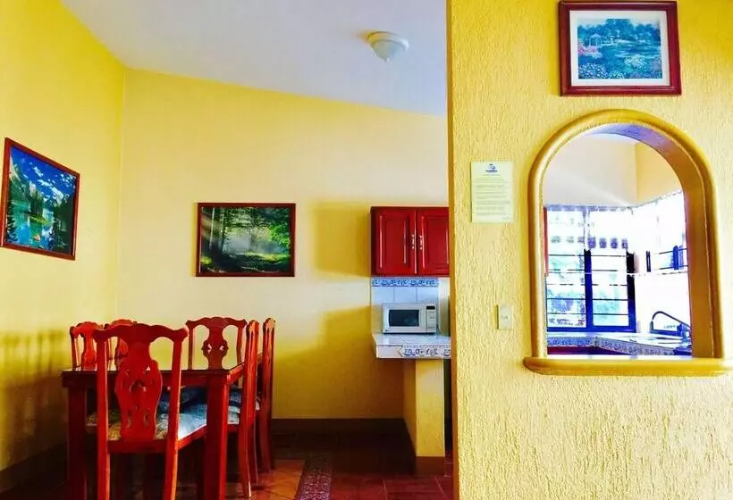 Guamúchil Parque Acuático & Cabañas