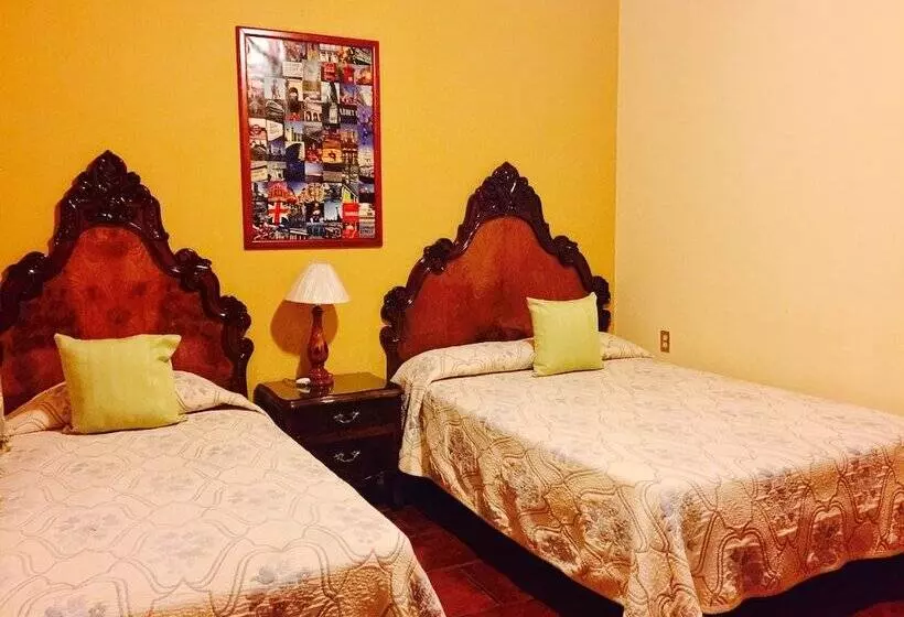 Guamúchil Parque Acuático & Cabañas