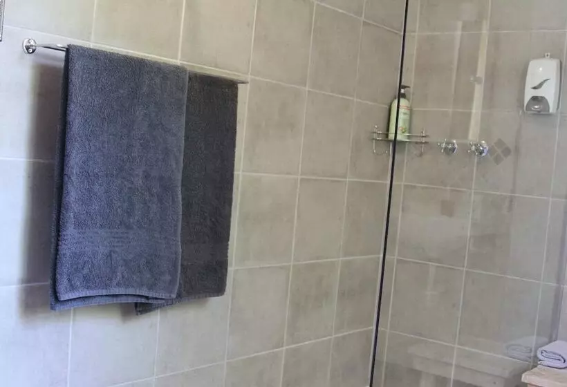 Hostelli Ripple Hill