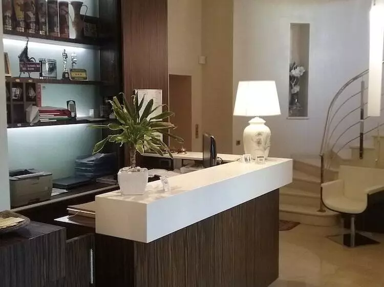 Hotelli Albergo Ristorante La Pieve