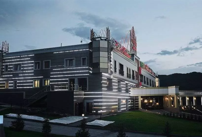 Hotelli Altai Palace