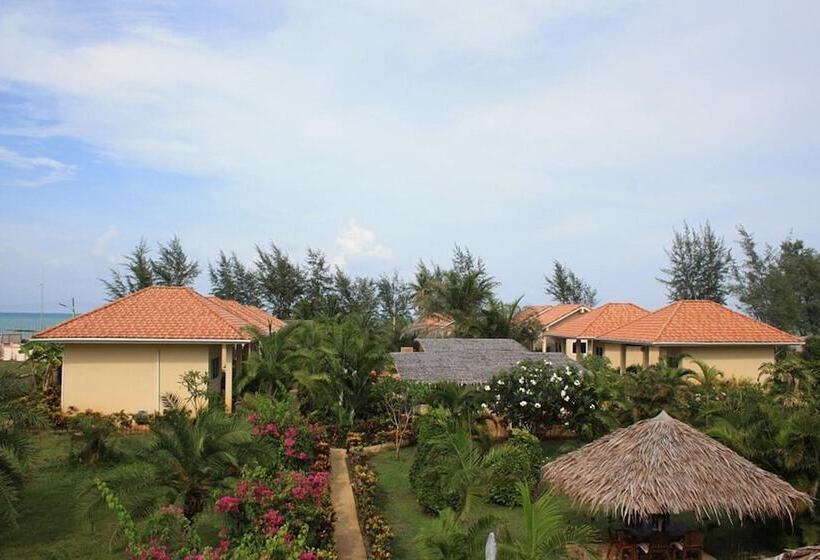 בית מלון כפרי Ao Thai Resort