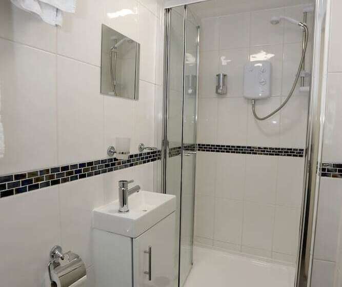 בית מלון כפרי Bexley Village