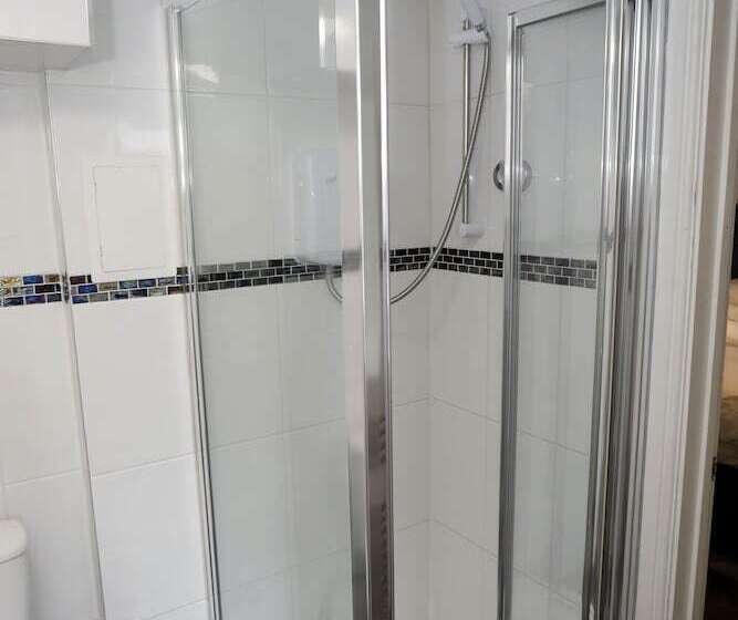 בית מלון כפרי Bexley Village