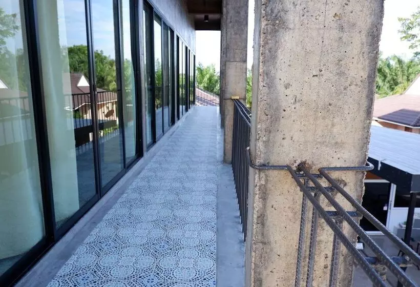 Hotel Black Elephant Boutique