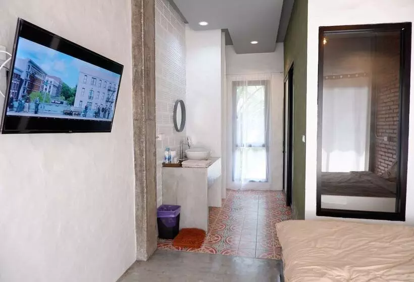 Hotel Black Elephant Boutique