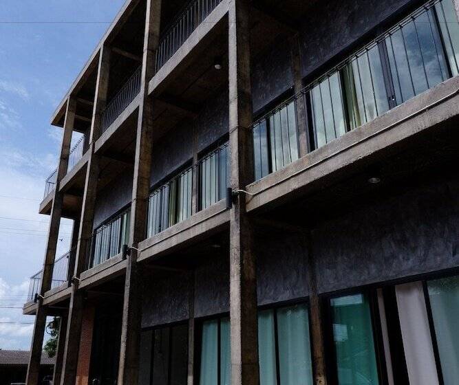 فندق Black Elephant Boutique