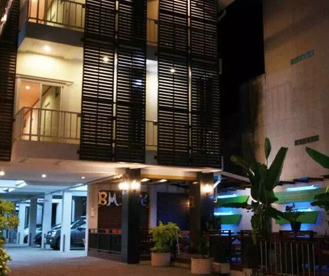 هتل Bm Grand