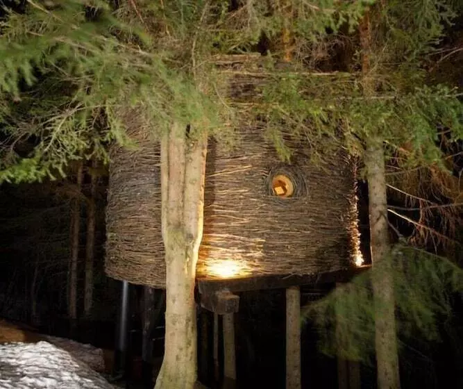 Hotelli Cabane Entre Terre Et Ciel