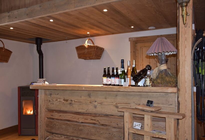 ホテル Cabane Entre Terre Et Ciel