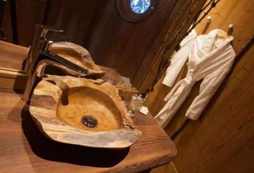 Hotelli Cabane Entre Terre Et Ciel