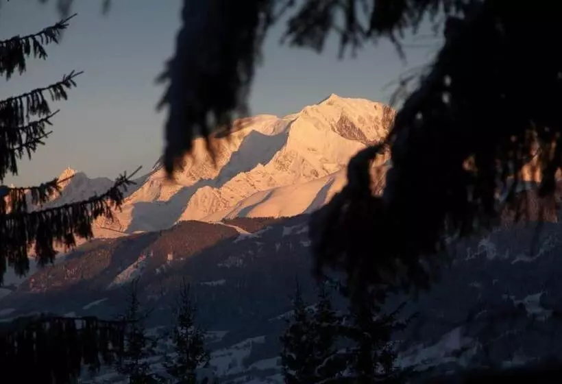 Hotelli Cabane Entre Terre Et Ciel