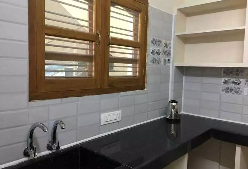 ホテル Dea Service Apartment