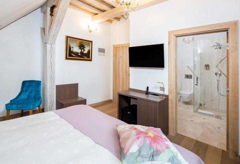 בית מלון כפרי Kaštieľ Kubínyi